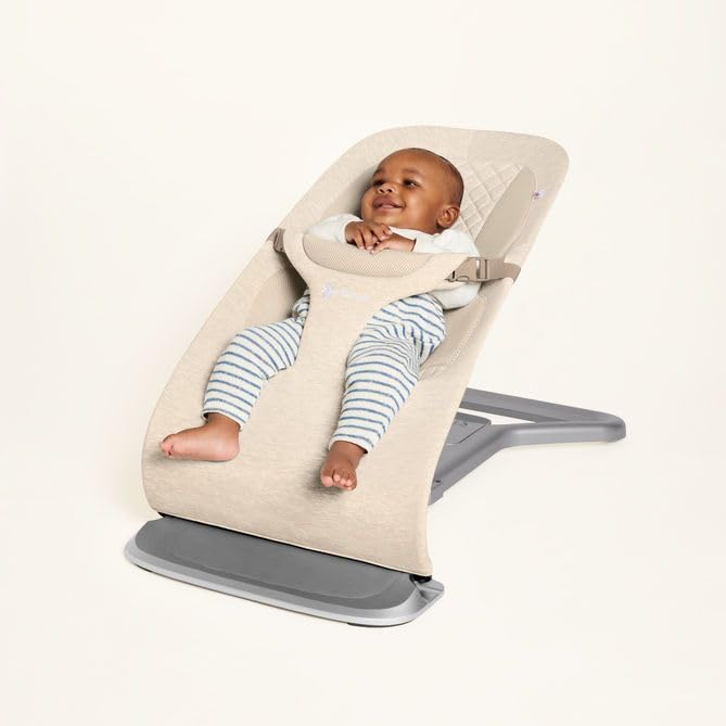Ergobaby 3-in-1 Evolve Bouncer, Ergonomische Babywippe für Neugeborene ab Geburt bis zum Kleinkind, Babyschaukel mit Neugeboreneneinsatz (2,5 kg - 13,2 kg), Cream