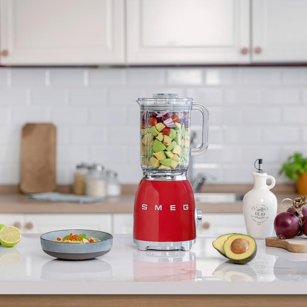 Smeg, BLF03PKEU, 1,5 l Standmixer, 4 -Geschwindigkeitsstufen, 4 Automikprogramme, Abnehmbare Doppelklinge, Deckelöffnung transparent mit Dosierkappe, rutschfest, 800W, Rose